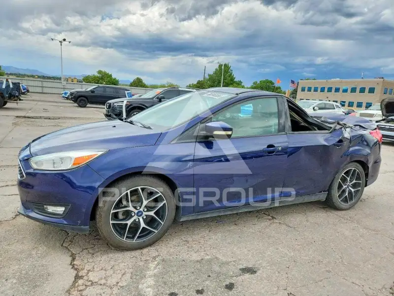 2017 Ford FOCUS фото