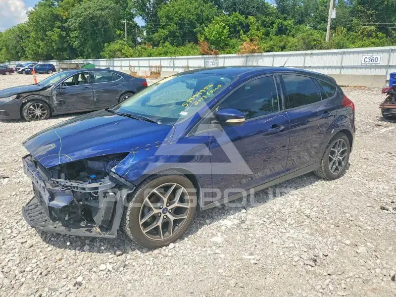 2017 Ford FOCUS фото