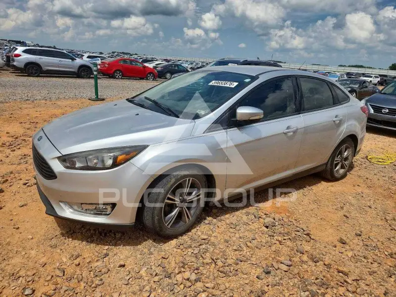 2017 Ford FOCUS фото