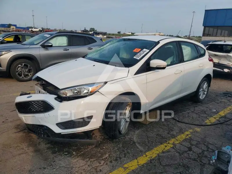 2017 Ford FOCUS фото