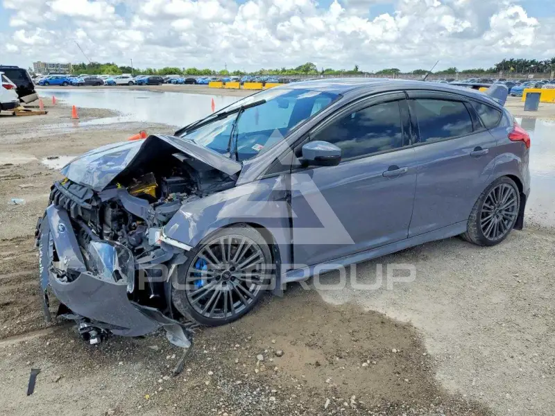 2017 Ford FOCUS фото