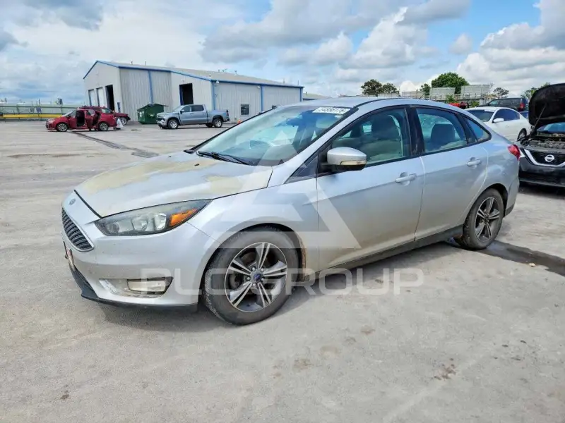 2017 Ford FOCUS photo