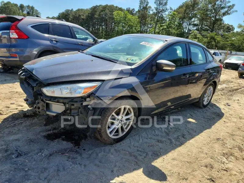 2017 Ford FOCUS photo