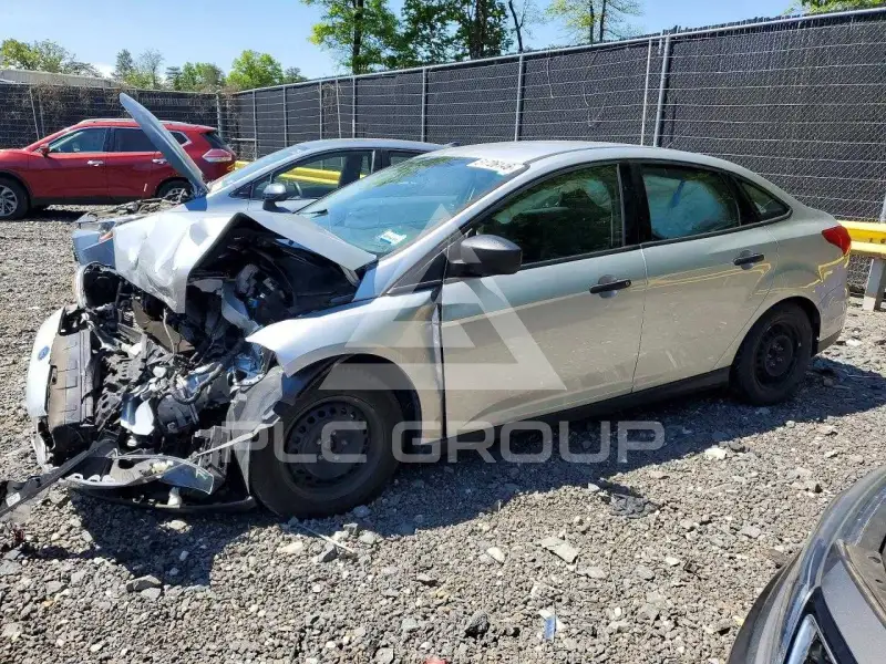 2017 Ford FOCUS фото
