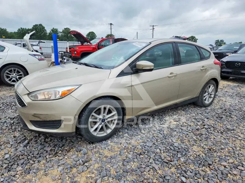 2017 Ford FOCUS photo