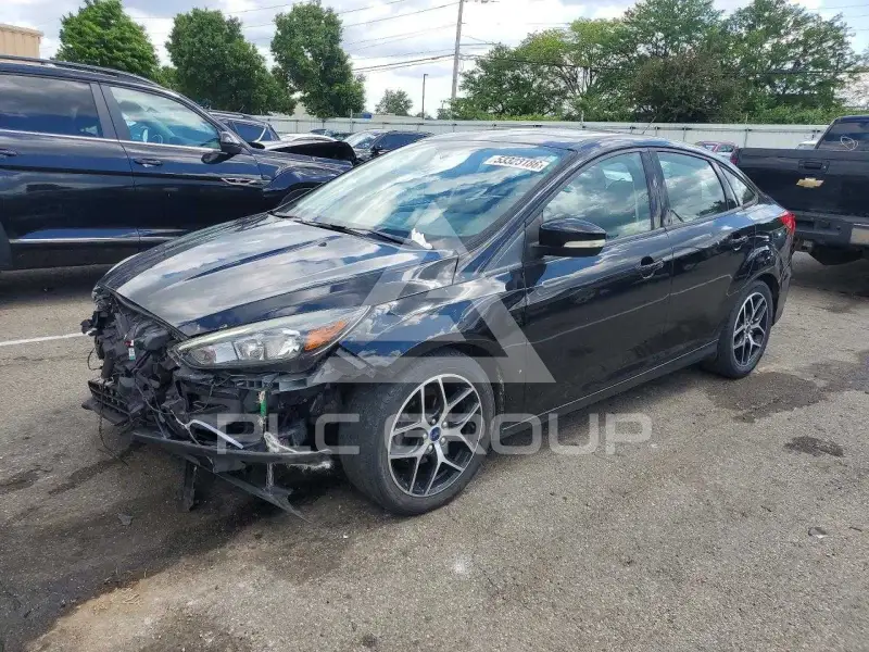 2017 Ford FOCUS фото