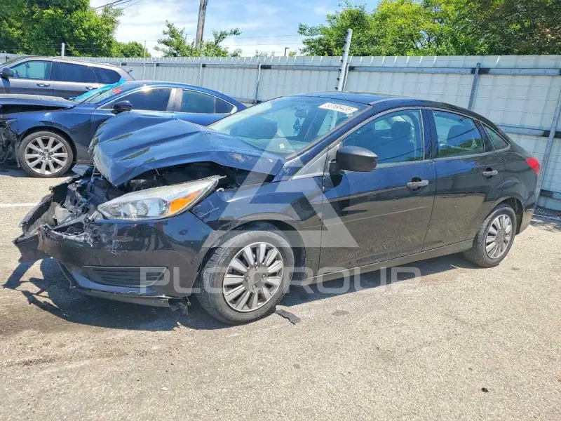 2017 Ford FOCUS photo