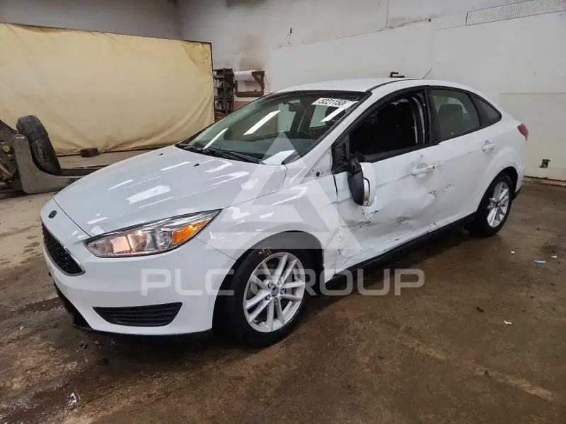 2017 Ford FOCUS photo