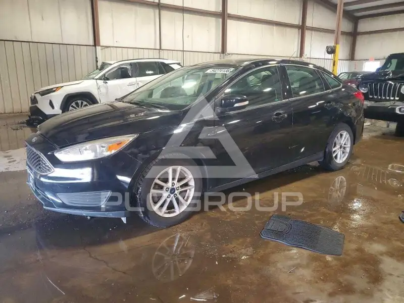 2017 Ford FOCUS photo