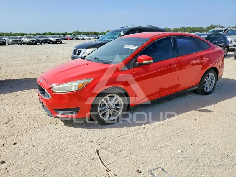 2017 Ford FOCUS photo