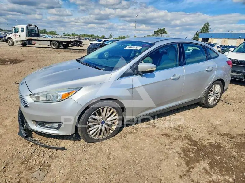 2017 Ford FOCUS фото