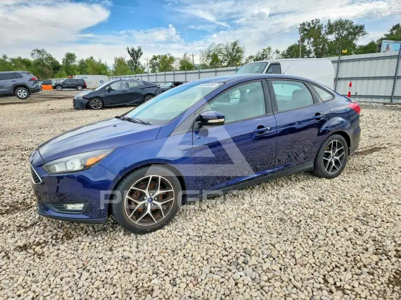 2017 Ford FOCUS фото