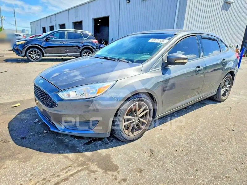 2017 Ford FOCUS фото