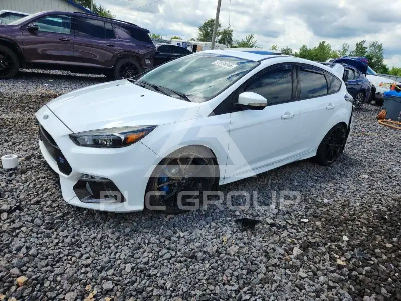 2017 Ford FOCUS фото