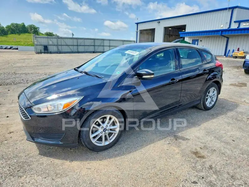 2017 Ford FOCUS фото