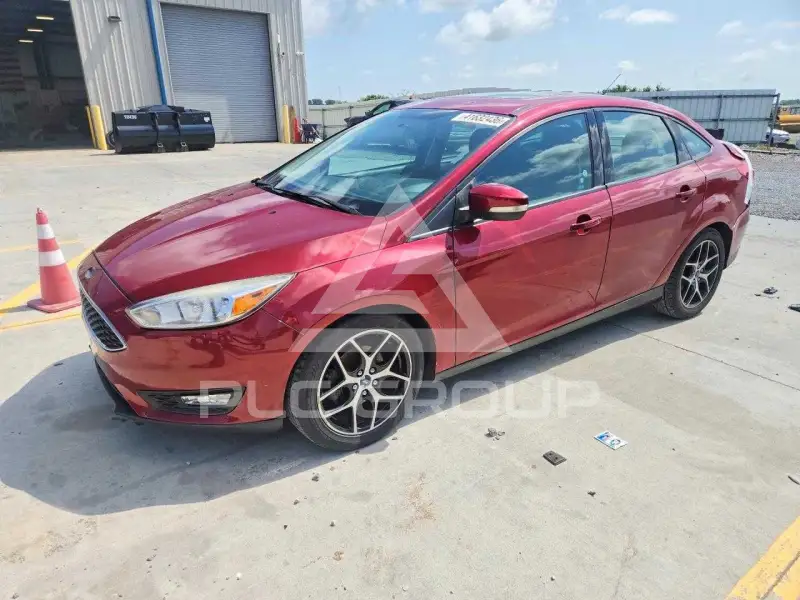 2017 Ford FOCUS photo