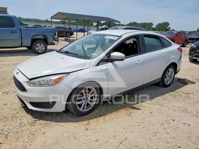 2017 Ford FOCUS фото
