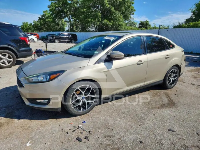 2017 Ford FOCUS photo
