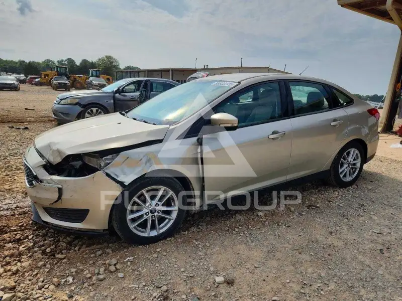 2017 Ford FOCUS фото