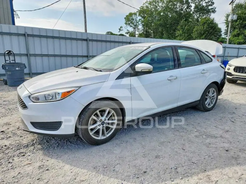 2017 Ford FOCUS photo