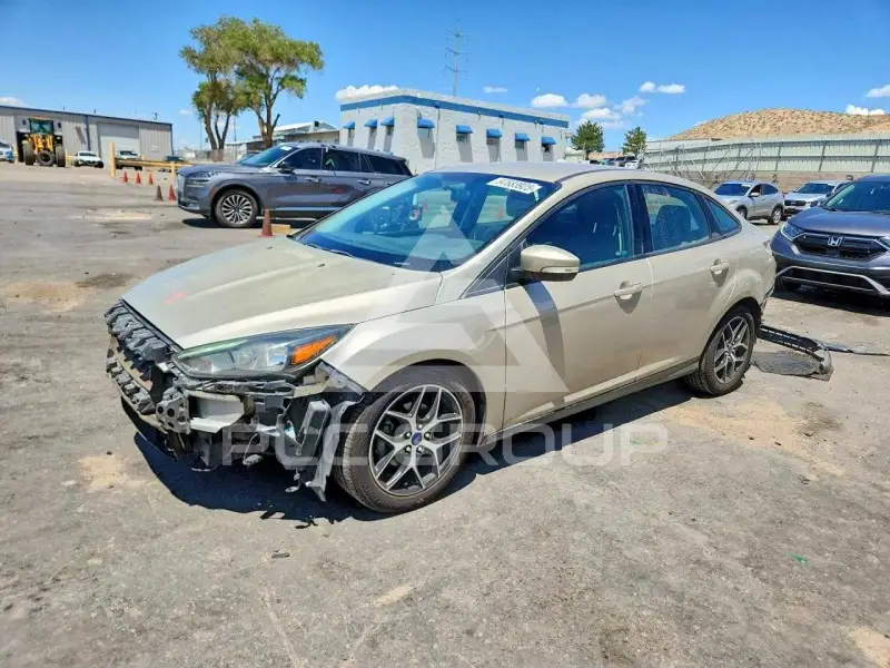 2017 Ford FOCUS photo