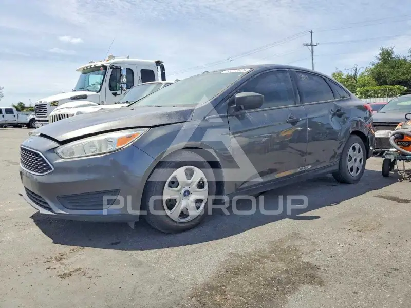 2017 Ford FOCUS фото