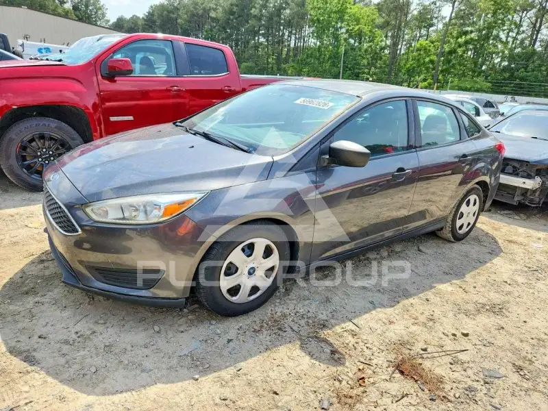 2017 Ford FOCUS фото