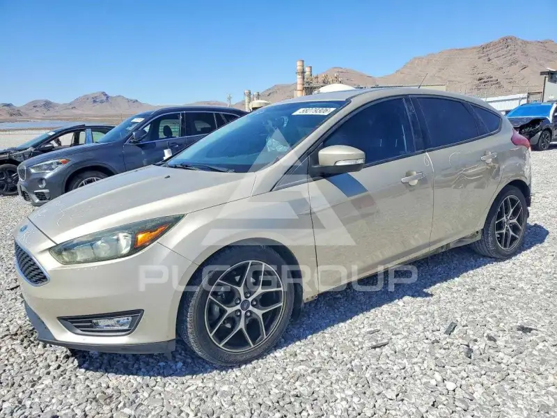 2017 Ford FOCUS фото
