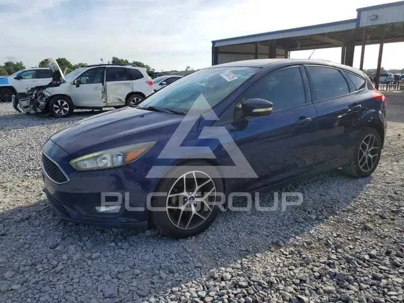 2017 Ford FOCUS фото