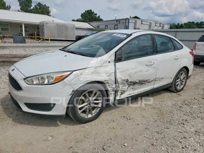 2017 Ford FOCUS фото