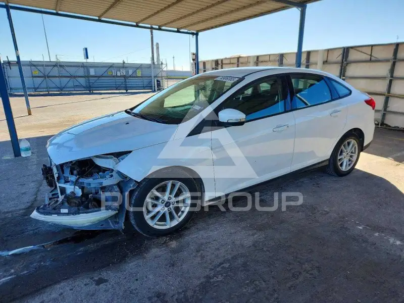 2017 Ford FOCUS фото