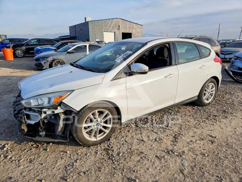 2017 Ford FOCUS фото