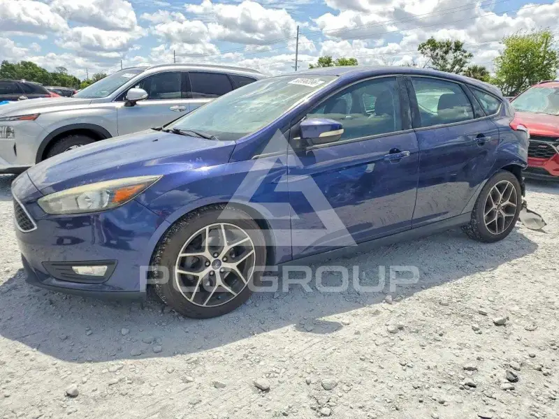2017 Ford FOCUS фото