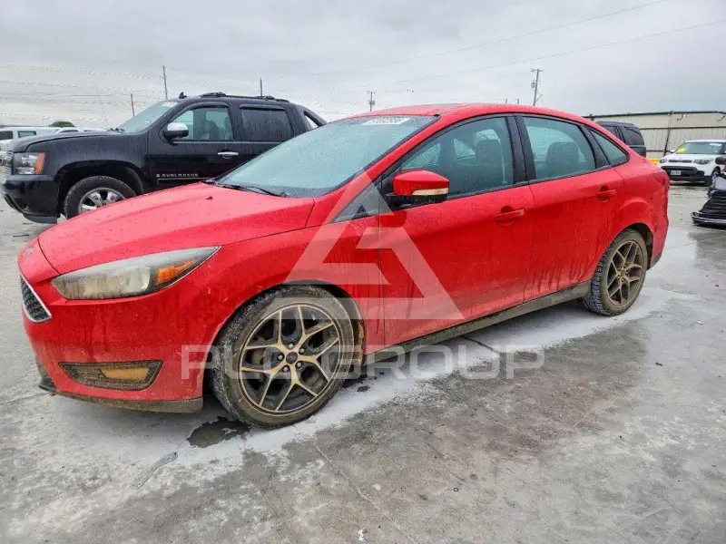 2017 Ford FOCUS photo