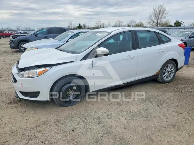 2017 Ford FOCUS photo