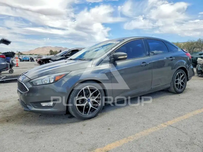 2017 Ford FOCUS фото