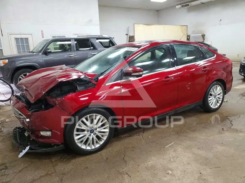 2017 Ford FOCUS фото