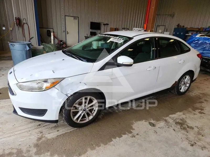 2017 Ford FOCUS фото