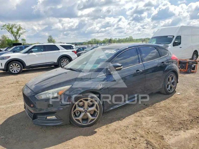 2017 Ford FOCUS фото