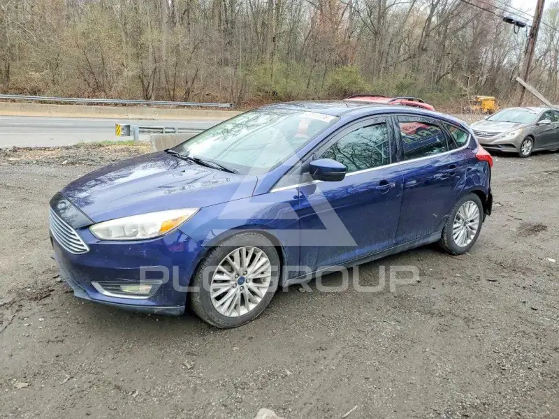2017 Ford FOCUS фото