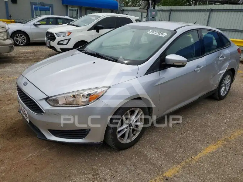 2017 Ford FOCUS фото