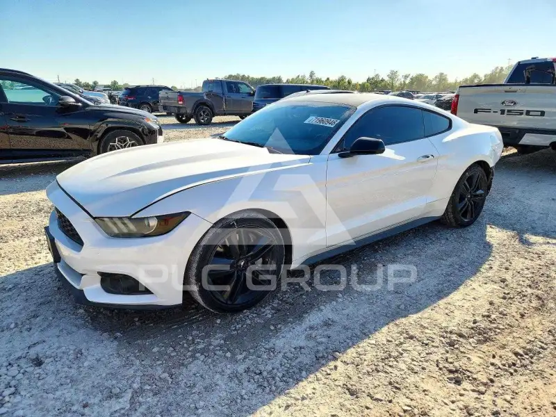 2017 Ford MUSTANG photo