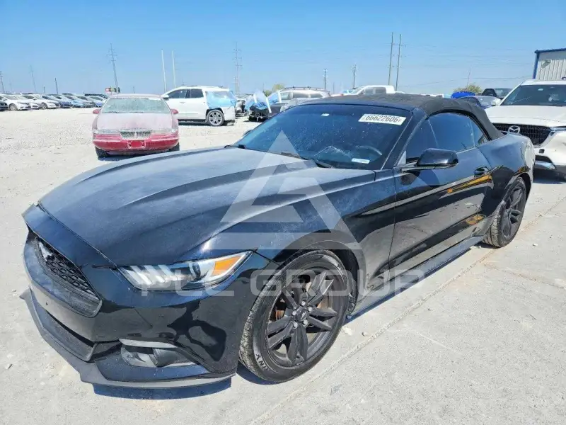 2017 Ford MUSTANG photo
