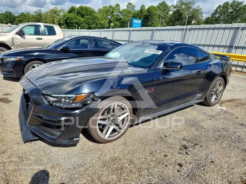2017 Ford MUSTANG фото