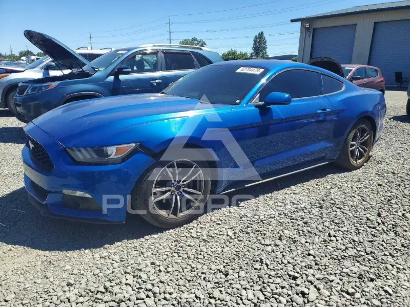 2017 Ford MUSTANG photo