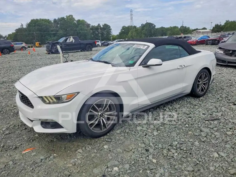 2017 Ford MUSTANG photo