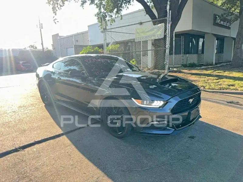 2017 Ford MUSTANG фото