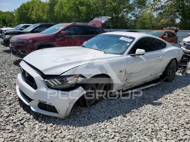 2017 Ford MUSTANG photo