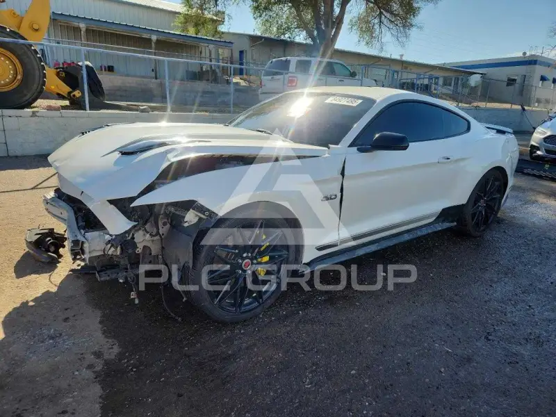 2017 Ford MUSTANG фото