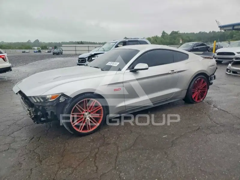 2017 Ford MUSTANG photo